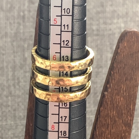 ♥️ Sale 3for$15! Sugar-fix Gold Tone Hammered Ring size 7 - Picture 4 of 4